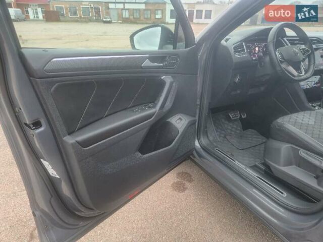 Серый Фольксваген Тигуан, объемом двигателя 2 л и пробегом 117 тыс. км за 34900 $, фото 19 на Automoto.ua