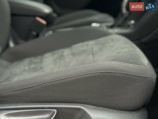Сірий Фольксваген Тігуан, об'ємом двигуна 2 л та пробігом 204 тис. км за 34499 $, фото 27 на Automoto.ua