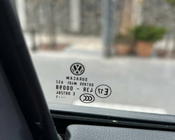 Серый Фольксваген Тигуан, объемом двигателя 2 л и пробегом 194 тыс. км за 31500 $, фото 17 на Automoto.ua