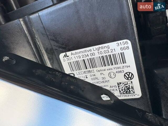 Серый Фольксваген Тигуан, объемом двигателя 2 л и пробегом 176 тыс. км за 27950 $, фото 94 на Automoto.ua