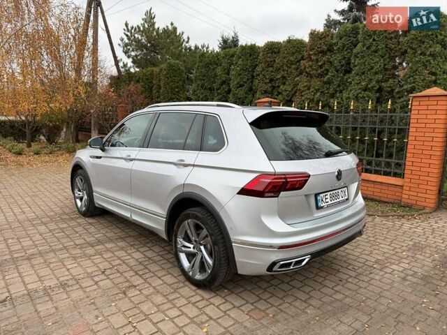 Сірий Фольксваген Тігуан, об'ємом двигуна 1.98 л та пробігом 70 тис. км за 38000 $, фото 2 на Automoto.ua