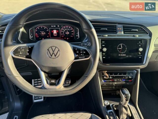 Серый Фольксваген Тигуан, объемом двигателя 1.98 л и пробегом 52 тыс. км за 36999 $, фото 12 на Automoto.ua