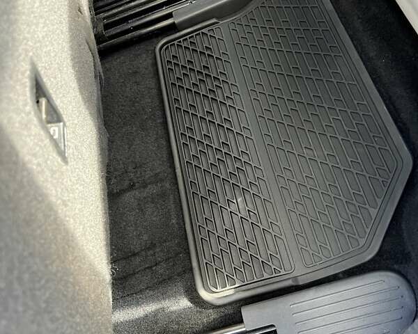 Серый Фольксваген Тигуан, объемом двигателя 1.98 л и пробегом 98 тыс. км за 24500 $, фото 92 на Automoto.ua