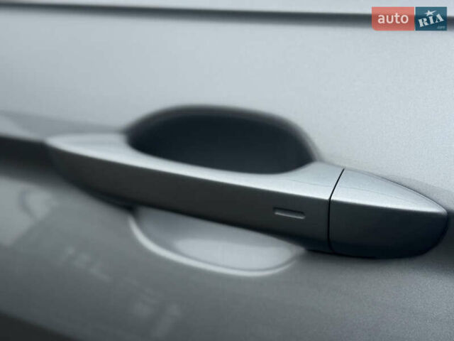 Сірий Фольксваген Тігуан, об'ємом двигуна 2 л та пробігом 204 тис. км за 34499 $, фото 7 на Automoto.ua