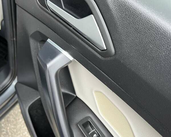 Серый Фольксваген Тигуан, объемом двигателя 1.98 л и пробегом 98 тыс. км за 24500 $, фото 89 на Automoto.ua