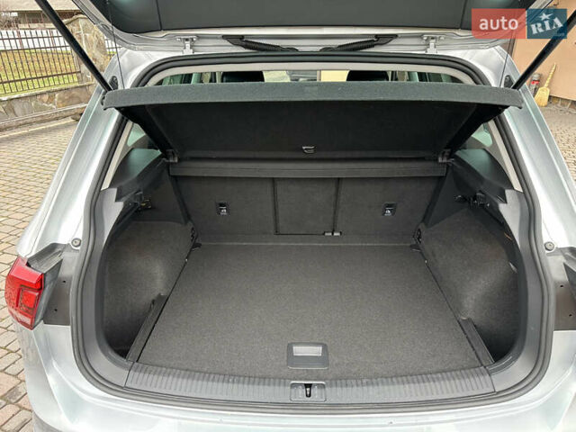 Сірий Фольксваген Тігуан, об'ємом двигуна 1.97 л та пробігом 160 тис. км за 28650 $, фото 94 на Automoto.ua