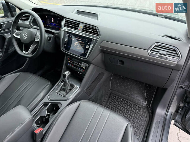 Серый Фольксваген Тигуан, объемом двигателя 1.98 л и пробегом 69 тыс. км за 23450 $, фото 43 на Automoto.ua