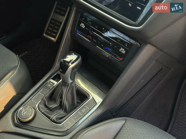 Серый Фольксваген Тигуан, объемом двигателя 1.98 л и пробегом 59 тыс. км за 26900 $, фото 12 на Automoto.ua