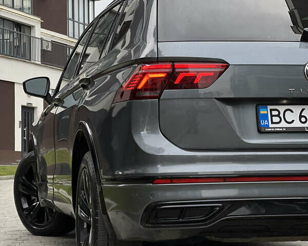 Серый Фольксваген Тигуан, объемом двигателя 1.98 л и пробегом 32 тыс. км за 29500 $, фото 32 на Automoto.ua