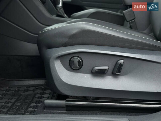 Серый Фольксваген Тигуан, объемом двигателя 1.98 л и пробегом 69 тыс. км за 23450 $, фото 37 на Automoto.ua