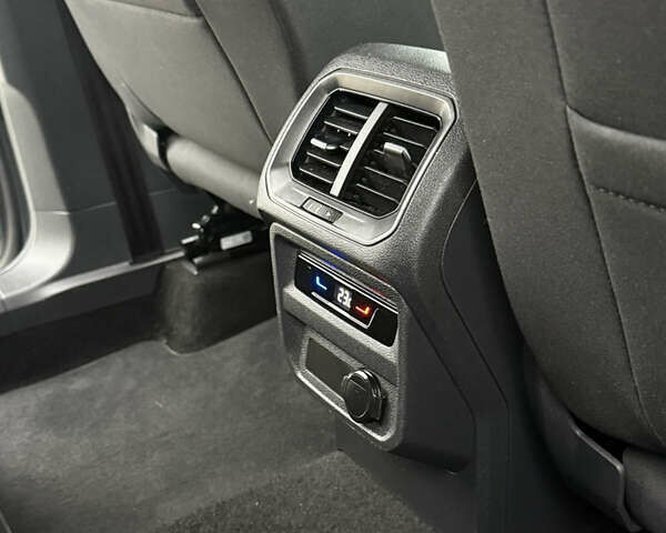 Серый Фольксваген Тигуан, объемом двигателя 1.97 л и пробегом 158 тыс. км за 28999 $, фото 49 на Automoto.ua