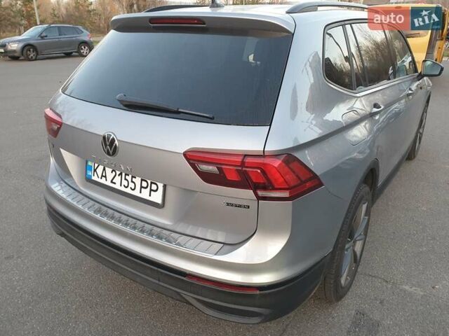 Серый Фольксваген Тигуан, объемом двигателя 1.98 л и пробегом 37 тыс. км за 21500 $, фото 8 на Automoto.ua