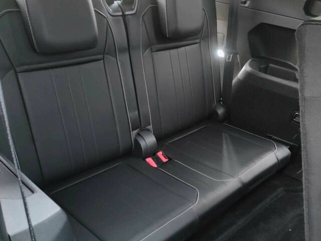 Сірий Фольксваген Тігуан, об'ємом двигуна 2 л та пробігом 30 тис. км за 25000 $, фото 14 на Automoto.ua