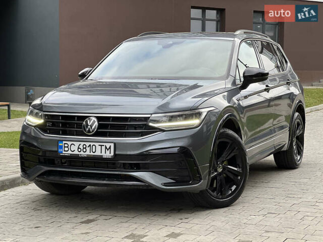 Серый Фольксваген Тигуан, объемом двигателя 1.98 л и пробегом 32 тыс. км за 29500 $, фото 8 на Automoto.ua