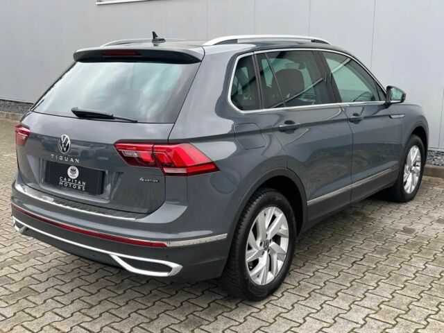 Серый Фольксваген Тигуан, объемом двигателя 2 л и пробегом 13 тыс. км за 17000 $, фото 5 на Automoto.ua