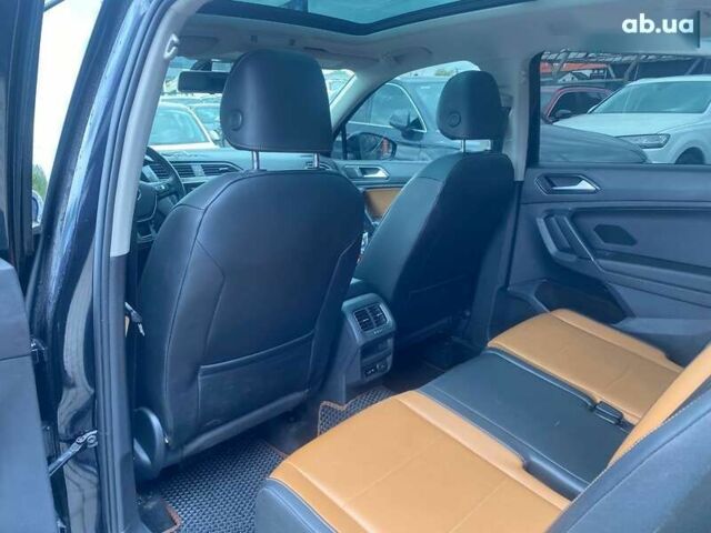 Сірий Фольксваген Тігуан, об'ємом двигуна 2 л та пробігом 131 тис. км за 19500 $, фото 20 на Automoto.ua