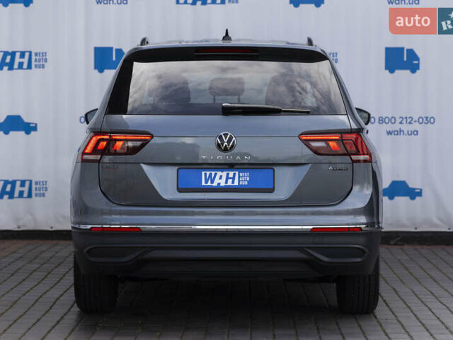 Сірий Фольксваген Тігуан, об'ємом двигуна 2 л та пробігом 2 тис. км за 24200 $, фото 9 на Automoto.ua