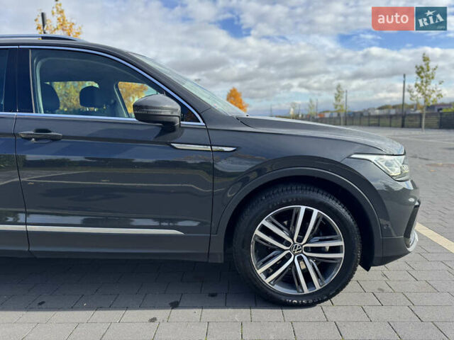 Серый Фольксваген Тигуан, объемом двигателя 1.97 л и пробегом 199 тыс. км за 31999 $, фото 12 на Automoto.ua