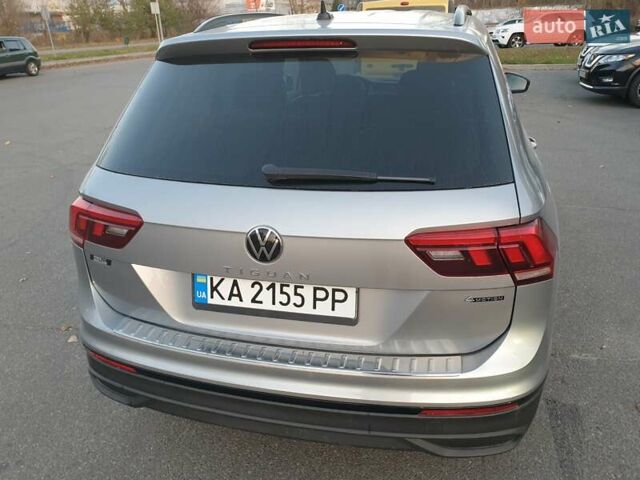 Серый Фольксваген Тигуан, объемом двигателя 1.98 л и пробегом 37 тыс. км за 21500 $, фото 10 на Automoto.ua
