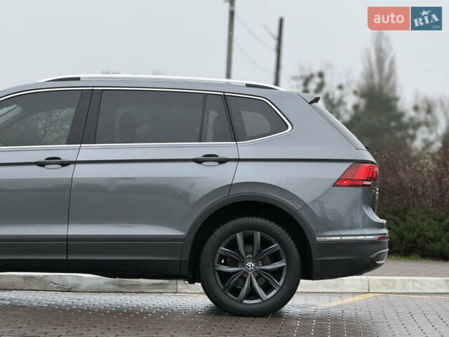Серый Фольксваген Тигуан, объемом двигателя 1.98 л и пробегом 69 тыс. км за 23450 $, фото 10 на Automoto.ua
