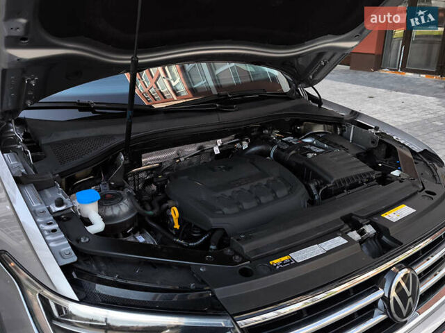 Серый Фольксваген Тигуан, объемом двигателя 1.98 л и пробегом 239 тыс. км за 20700 $, фото 45 на Automoto.ua