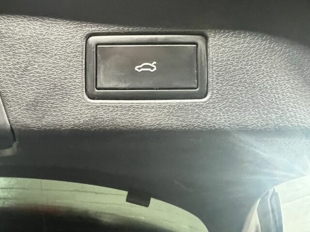 Серый Фольксваген Тигуан, объемом двигателя 0 л и пробегом 70 тыс. км за 24500 $, фото 15 на Automoto.ua