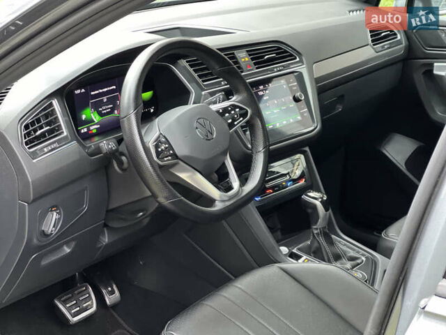 Серый Фольксваген Тигуан, объемом двигателя 1.98 л и пробегом 32 тыс. км за 29500 $, фото 56 на Automoto.ua