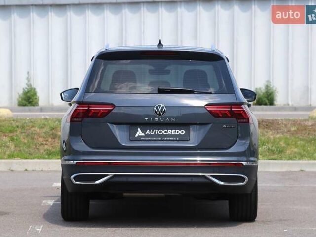 Сірий Фольксваген Тігуан, об'ємом двигуна 1.97 л та пробігом 14 тис. км за 41000 $, фото 4 на Automoto.ua