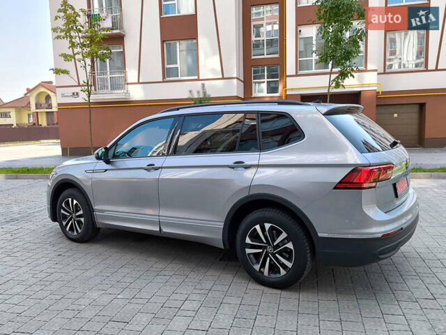 Серый Фольксваген Тигуан, объемом двигателя 1.98 л и пробегом 239 тыс. км за 20700 $, фото 4 на Automoto.ua