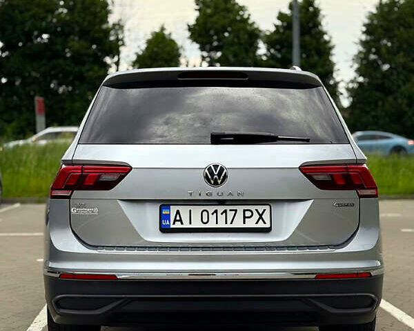 Сірий Фольксваген Тігуан, об'ємом двигуна 1.98 л та пробігом 36 тис. км за 26000 $, фото 6 на Automoto.ua