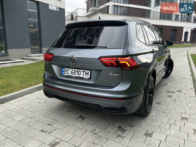 Серый Фольксваген Тигуан, объемом двигателя 1.98 л и пробегом 32 тыс. км за 29500 $, фото 40 на Automoto.ua
