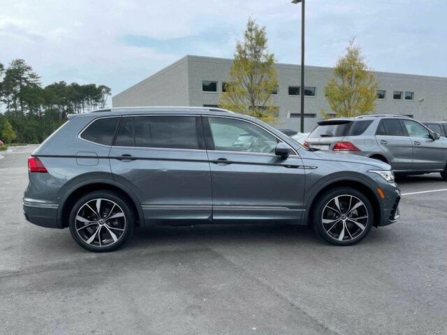 Серый Фольксваген Тигуан, объемом двигателя 2 л и пробегом 27 тыс. км за 17000 $, фото 3 на Automoto.ua