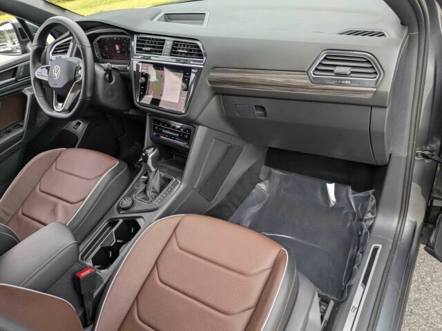 Сірий Фольксваген Тігуан, об'ємом двигуна 2 л та пробігом 26 тис. км за 21200 $, фото 8 на Automoto.ua