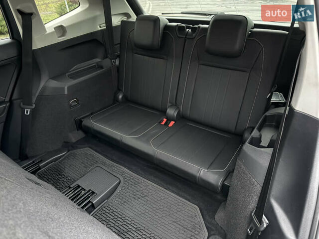 Серый Фольксваген Тигуан, объемом двигателя 1.98 л и пробегом 69 тыс. км за 23450 $, фото 42 на Automoto.ua