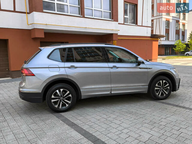 Серый Фольксваген Тигуан, объемом двигателя 1.98 л и пробегом 239 тыс. км за 20700 $, фото 10 на Automoto.ua