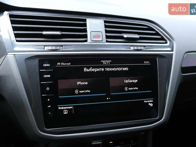 Сірий Фольксваген Тігуан, об'ємом двигуна 1.97 л та пробігом 14 тис. км за 41000 $, фото 21 на Automoto.ua