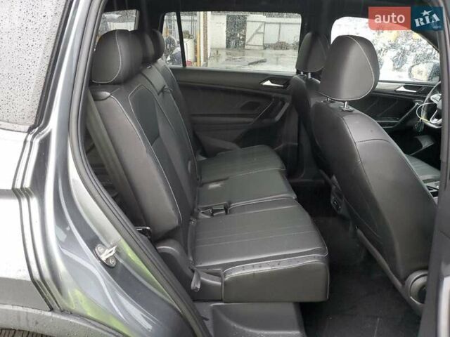 Серый Фольксваген Тигуан, объемом двигателя 2 л и пробегом 144 тыс. км за 8600 $, фото 10 на Automoto.ua