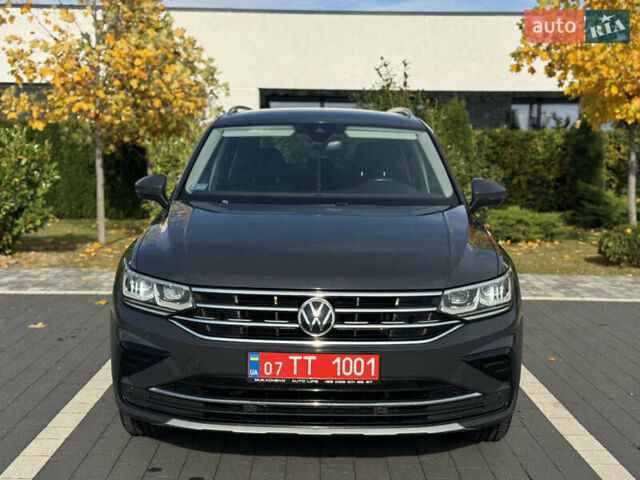 Серый Фольксваген Тигуан, объемом двигателя 1.97 л и пробегом 199 тыс. км за 32000 $, фото 14 на Automoto.ua