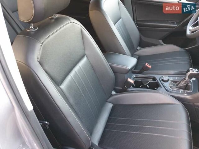 Серый Фольксваген Тигуан, объемом двигателя 1.98 л и пробегом 37 тыс. км за 21500 $, фото 17 на Automoto.ua