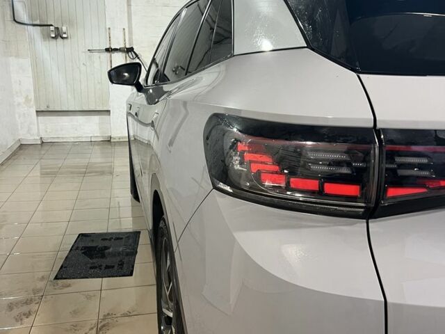 Серый Фольксваген Тигуан, объемом двигателя 0 л и пробегом 70 тыс. км за 24500 $, фото 5 на Automoto.ua