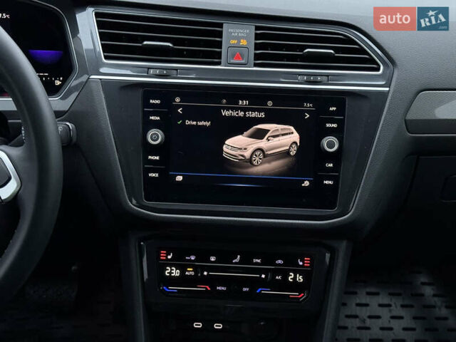 Серый Фольксваген Тигуан, объемом двигателя 1.98 л и пробегом 69 тыс. км за 23450 $, фото 26 на Automoto.ua