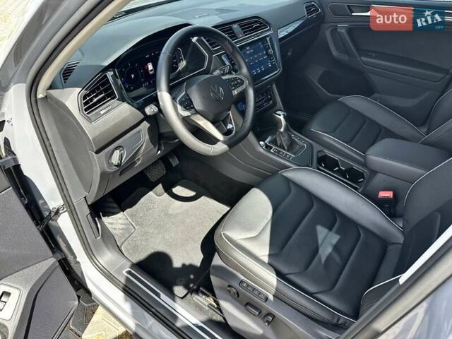 Сірий Фольксваген Тігуан, об'ємом двигуна 2 л та пробігом 51 тис. км за 33500 $, фото 8 на Automoto.ua