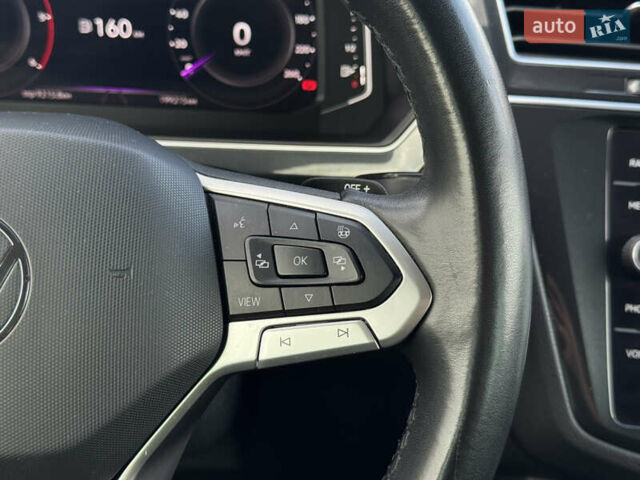 Серый Фольксваген Тигуан, объемом двигателя 1.97 л и пробегом 199 тыс. км за 31999 $, фото 58 на Automoto.ua