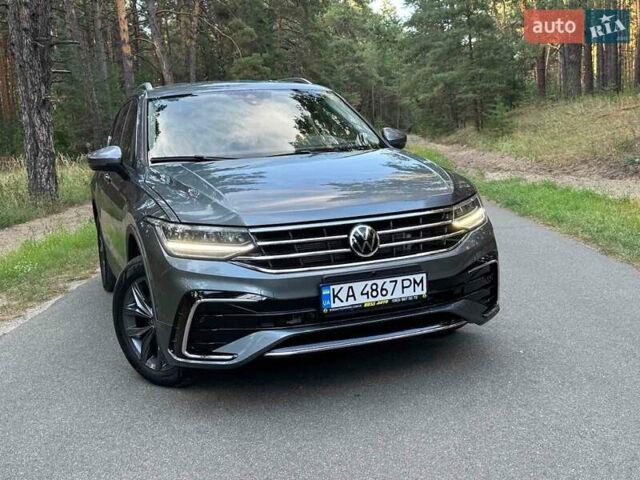 Фольксваген Тигуан 2022 в Киеве на Automoto.ua Серый Фольксваген Тигуан, объемом двигателя 1.98 л и пробегом 51 тыс. км за 34000 $, фото 23 на Automoto.ua