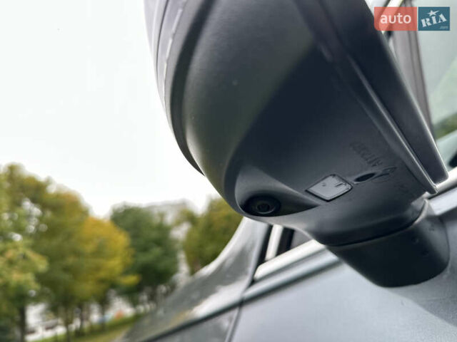 Сірий Фольксваген Тігуан, об'ємом двигуна 2 л та пробігом 21 тис. км за 29999 $, фото 32 на Automoto.ua