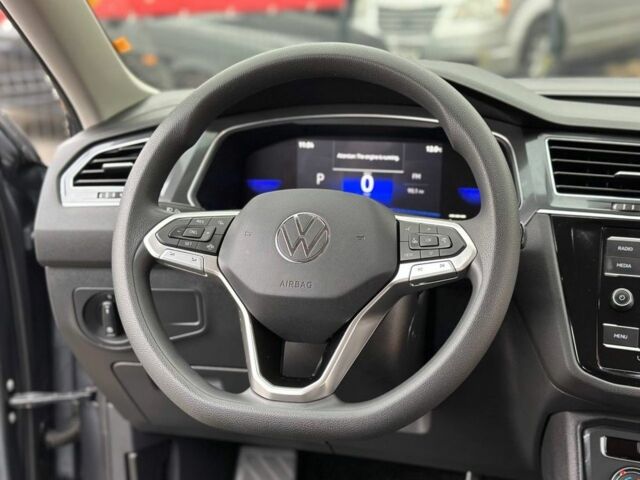 Серый Фольксваген Тигуан, объемом двигателя 2 л и пробегом 95 тыс. км за 22999 $, фото 10 на Automoto.ua