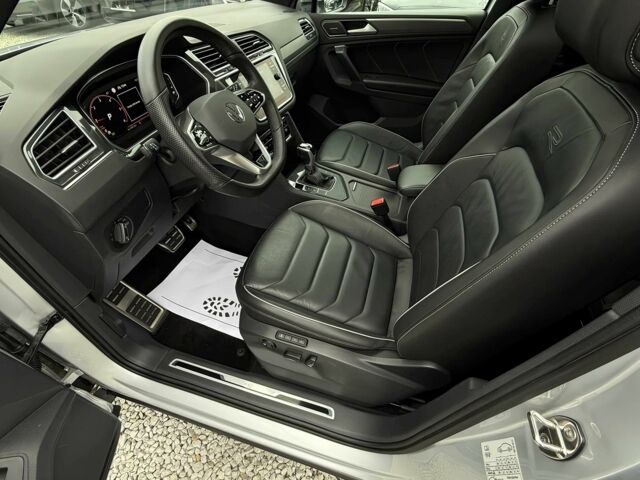 Сірий Фольксваген Тігуан, об'ємом двигуна 2 л та пробігом 24 тис. км за 14800 $, фото 8 на Automoto.ua