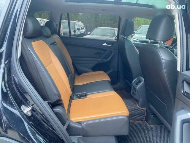 Сірий Фольксваген Тігуан, об'ємом двигуна 2 л та пробігом 131 тис. км за 19500 $, фото 21 на Automoto.ua