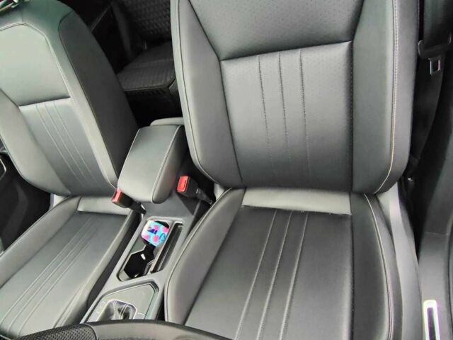 Сірий Фольксваген Тігуан, об'ємом двигуна 2 л та пробігом 30 тис. км за 25000 $, фото 8 на Automoto.ua