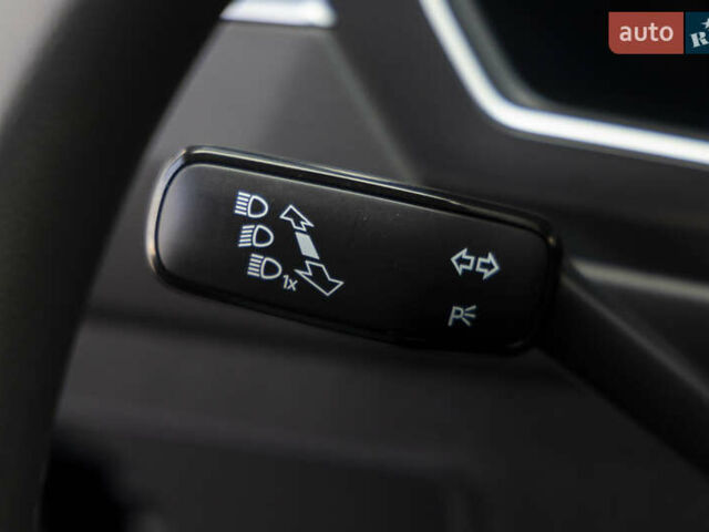 Сірий Фольксваген Тігуан, об'ємом двигуна 2 л та пробігом 2 тис. км за 24200 $, фото 25 на Automoto.ua